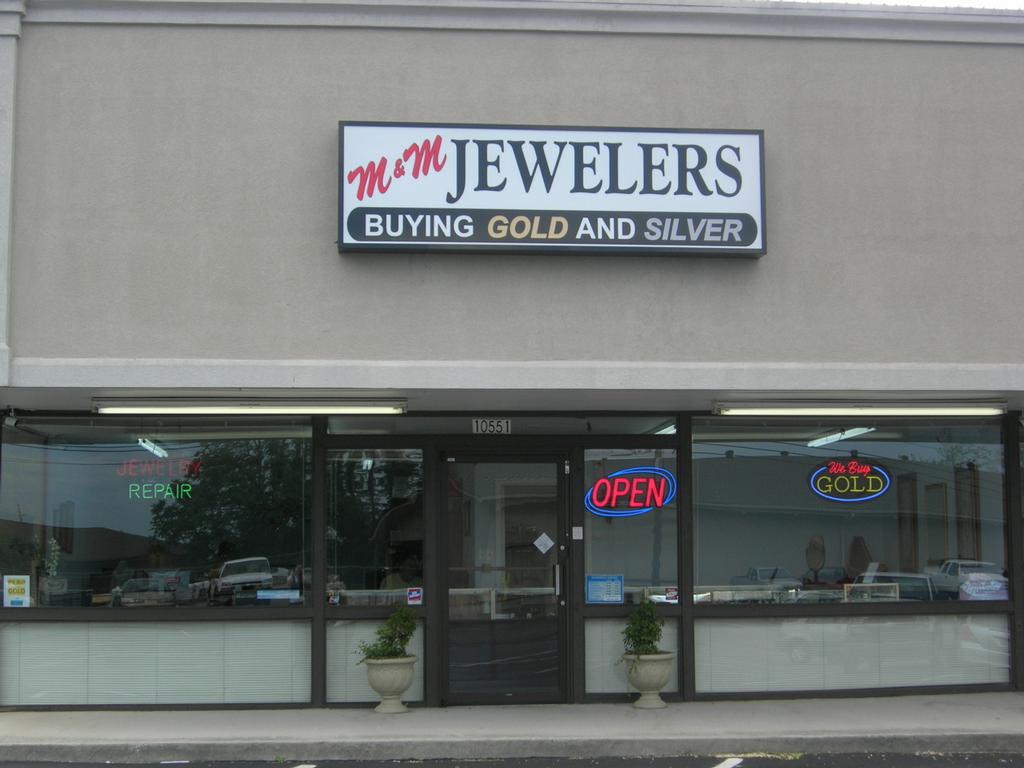 M & M Jewelers Knoxville TN 37922 8658517425 Jewelers
